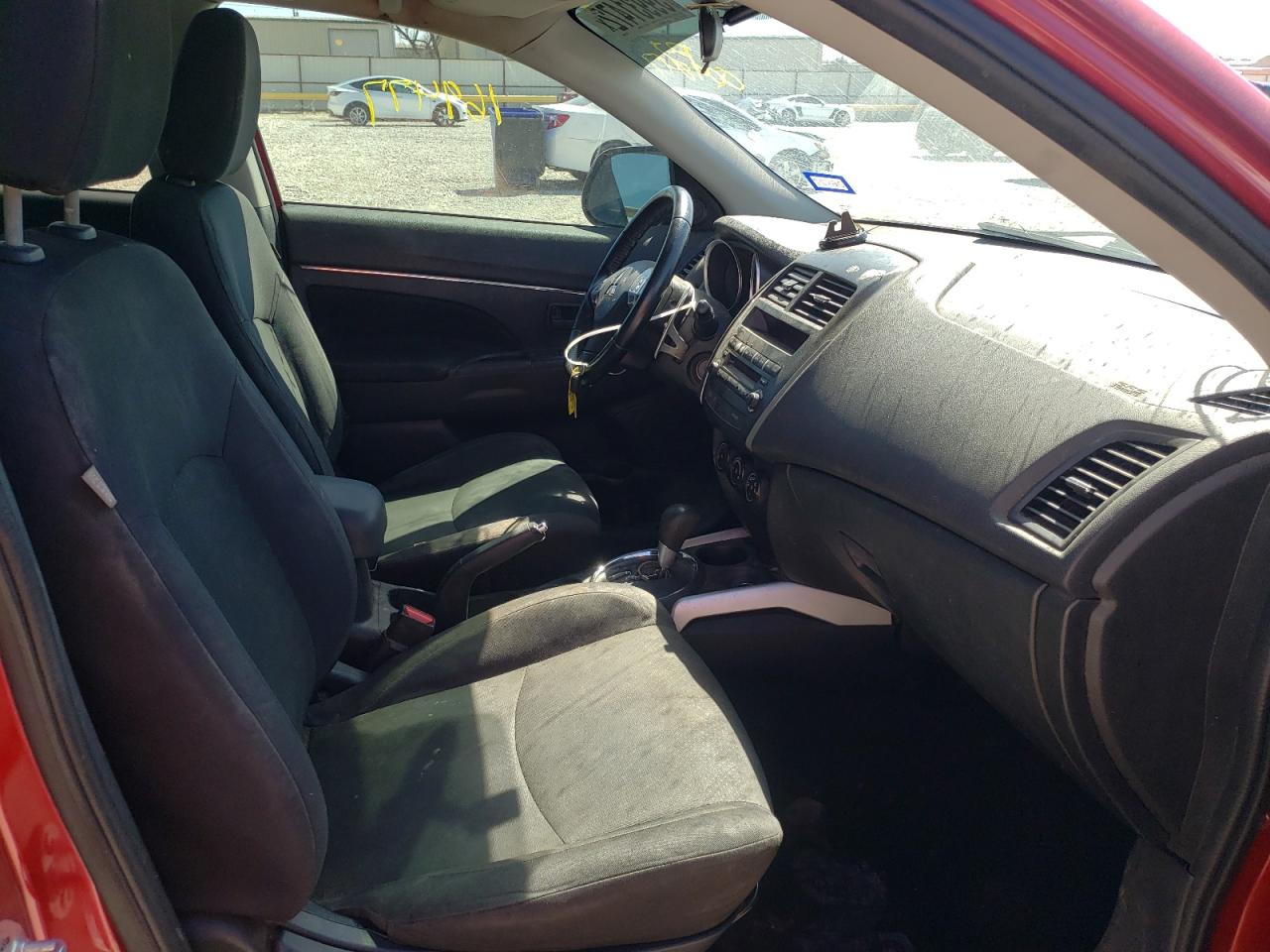 Photo 5 from auction – 2013 MITSUBISHI OUTLANDER with VIN 4A4AP3AU7DE009847