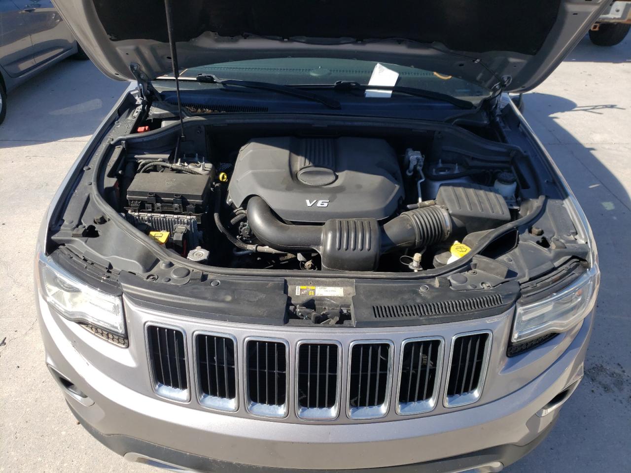 Photo 7 from auction – 2015 JEEP GRAND CHER with VIN 1C4RJEBG2FC615023