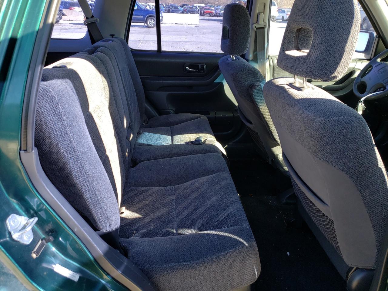 Photo 6 from auction – 2000 HONDA CR-V EX with VIN JHLRD1766YS022664