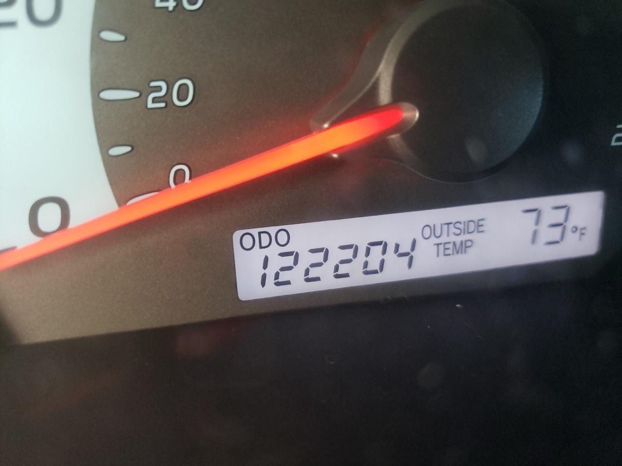 Photo 8 from auction – 2011 TOYOTA CAMRY BASE with VIN 4T1BF3EK2BU195030