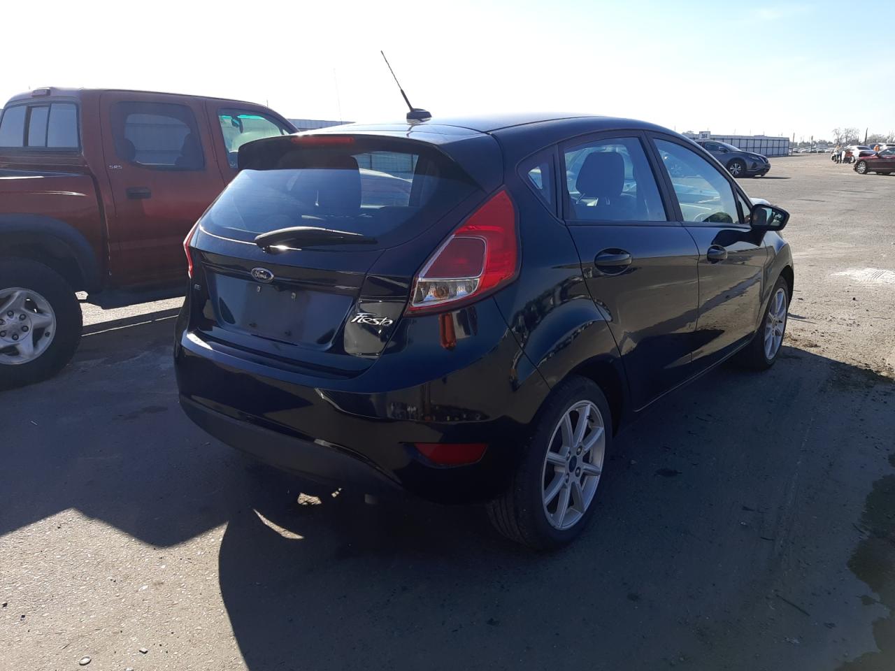 Photo 4 from auction – 2019 FORD FIESTA SE with VIN 3FADP4EJXKM130654