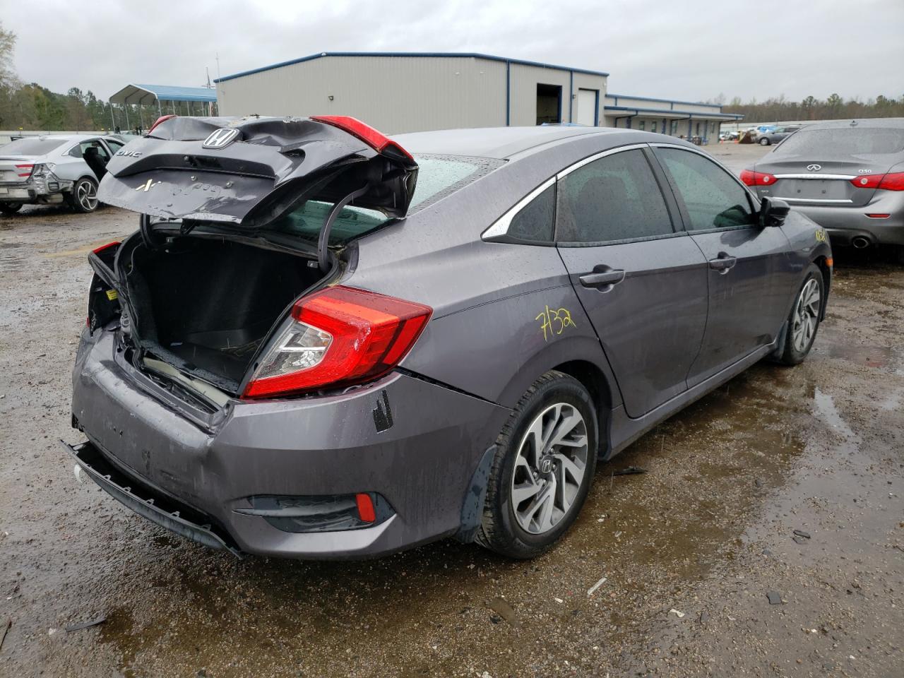 Zdjęcie 4 z aukcji – 2016 HONDA CIVIC EX z VIN 19XFC2F74GE012929