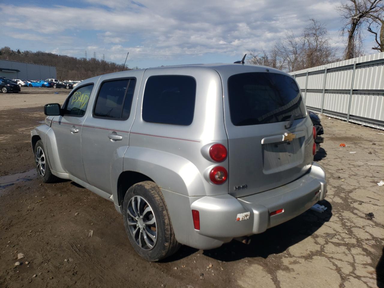 Photo 3 from auction – 2010 CHEVROLET HHR LS with VIN 3GNBAADB4AS542856