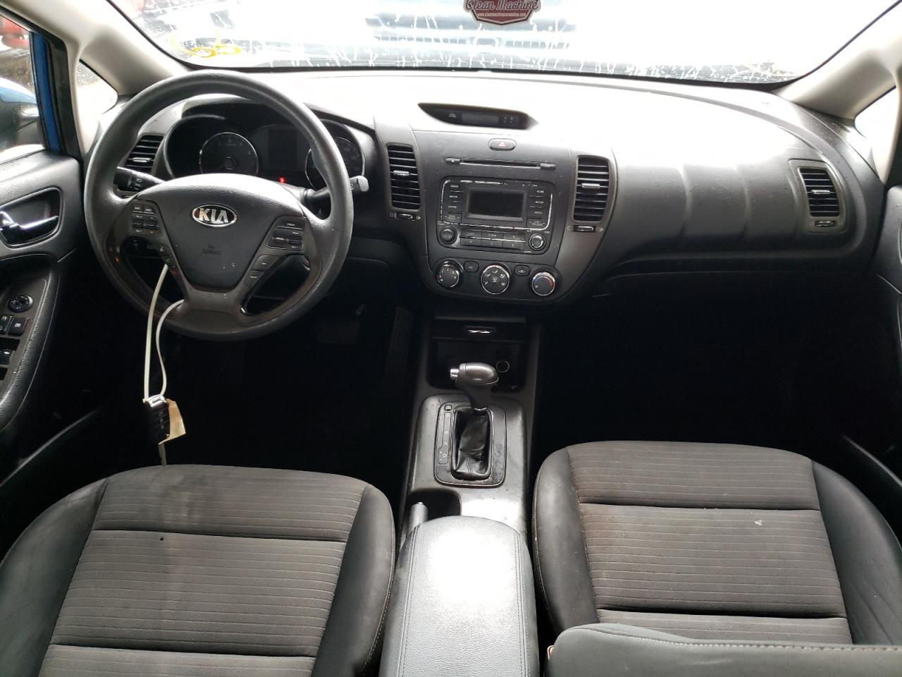 Photo 9 from auction – 2014 KIA FORTE LX with VIN KNAFX4A67E5101169