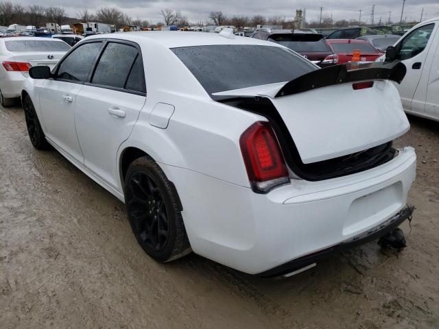 Photo 3 from auction – 2017 CHRYSLER 300 S with VIN 2C3CCABG3HH668438
