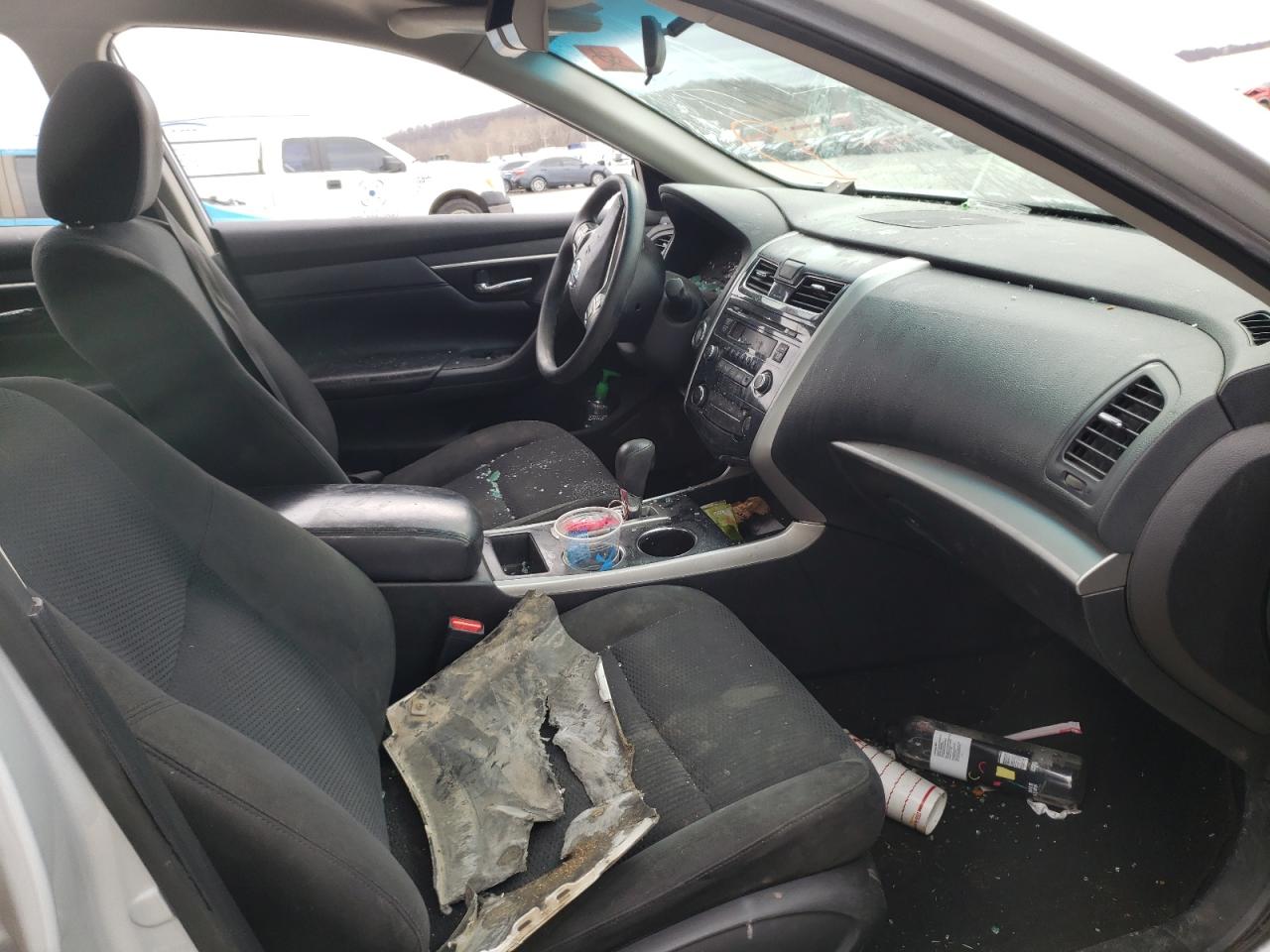 Photo 5 from auction – 2015 NISSAN ALTIMA 2.5 with VIN 1N4AL3AP1FC261661