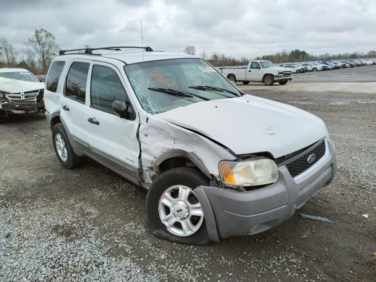 Photo 9 from auction – 2002 FORD ESCAPE XLT with VIN 1FMYU04122KA62285