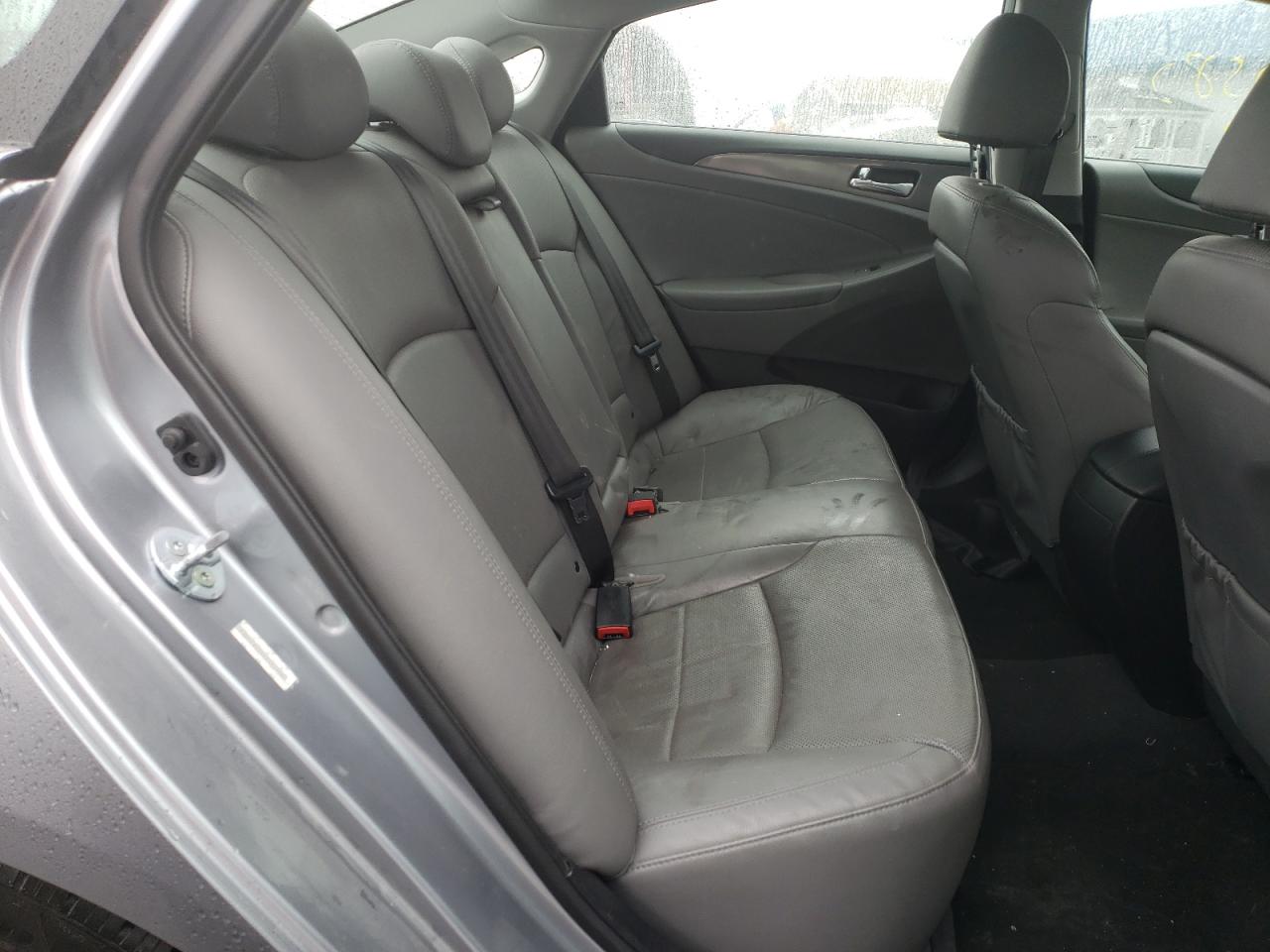 Photo 6 from auction – 2015 HYUNDAI SONATA HYB with VIN KMHEC4A45FA132370