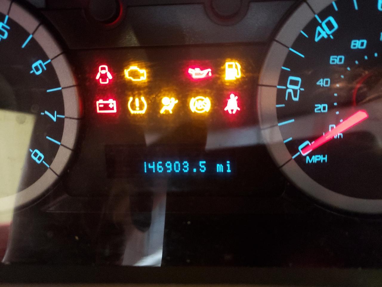 Photo 8 from auction – 2011 FORD ESCAPE XLT with VIN 1FMCU0D71BKA08040