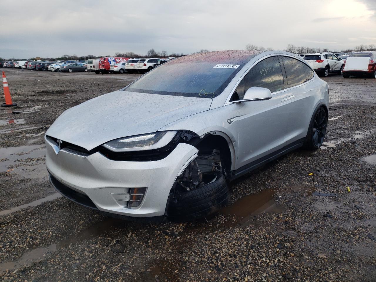 Photo 2 from auction – 2016 TESLA MODEL X with VIN 5YJXCAE28GF005707