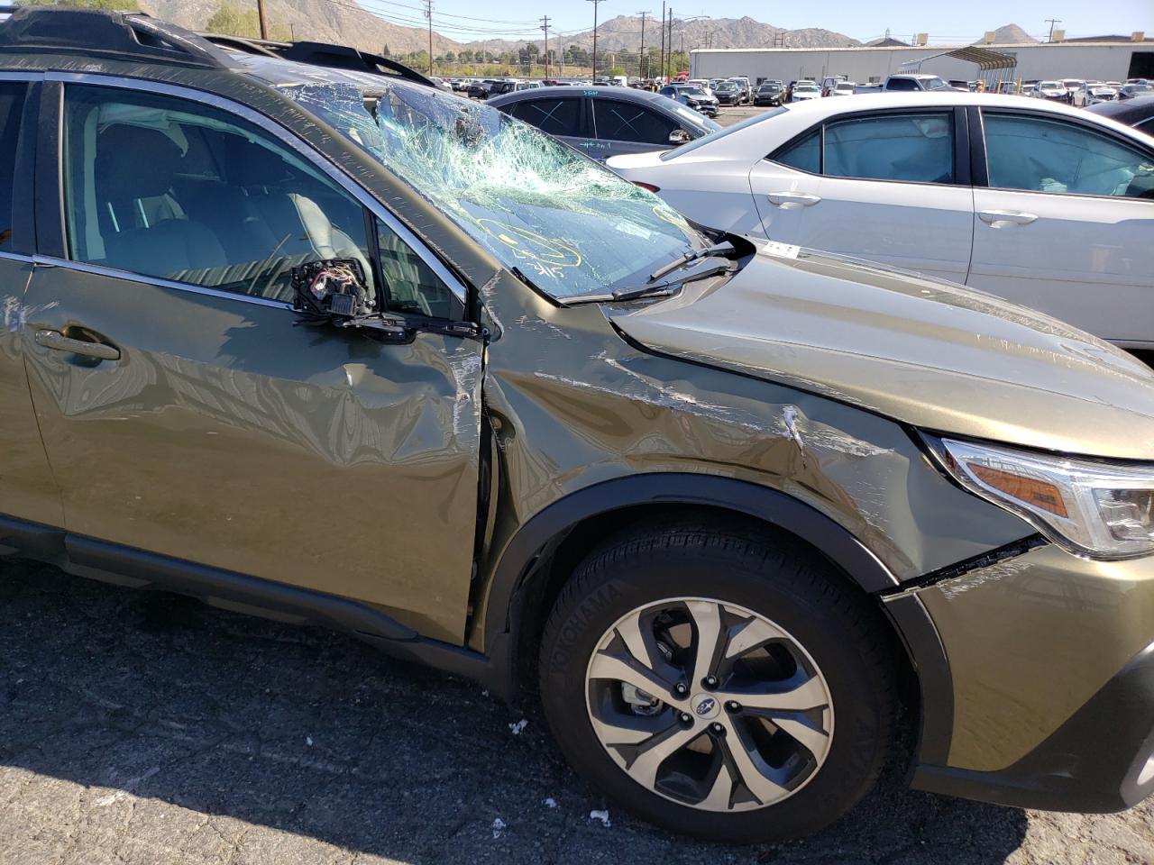 Photo 9 from auction – 2020 SUBARU OUTBACK LI with VIN 4S4BTANC2L3105971