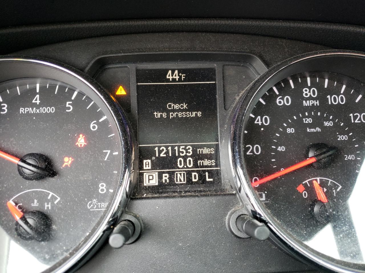 Photo 8 from auction – 2011 NISSAN ROGUE S with VIN JN8AS5MV8BW274293