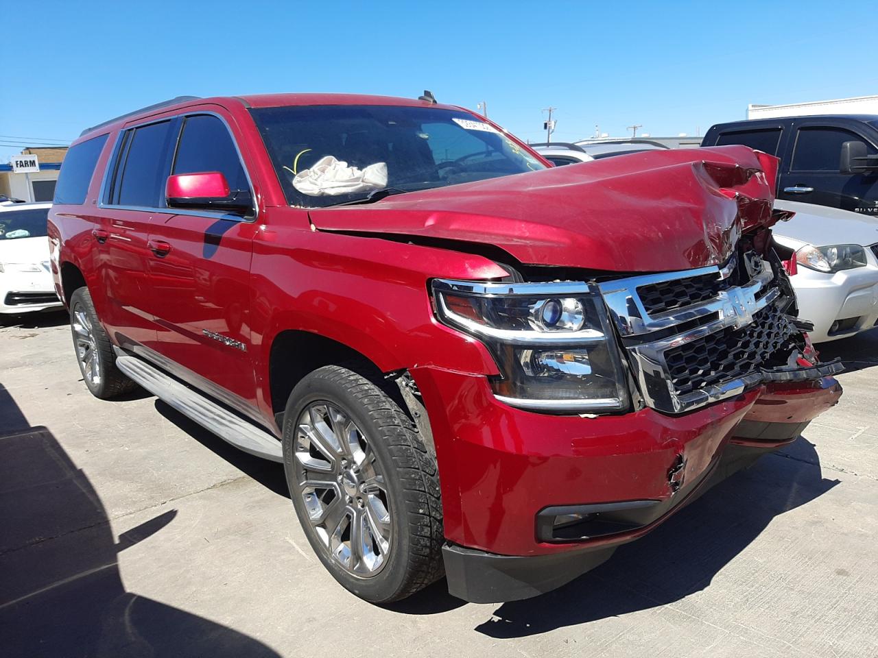 CHEVROLET SUBURBAN C 2015 with VIN 1GNSCJKC5FR154521 - Photo from auction