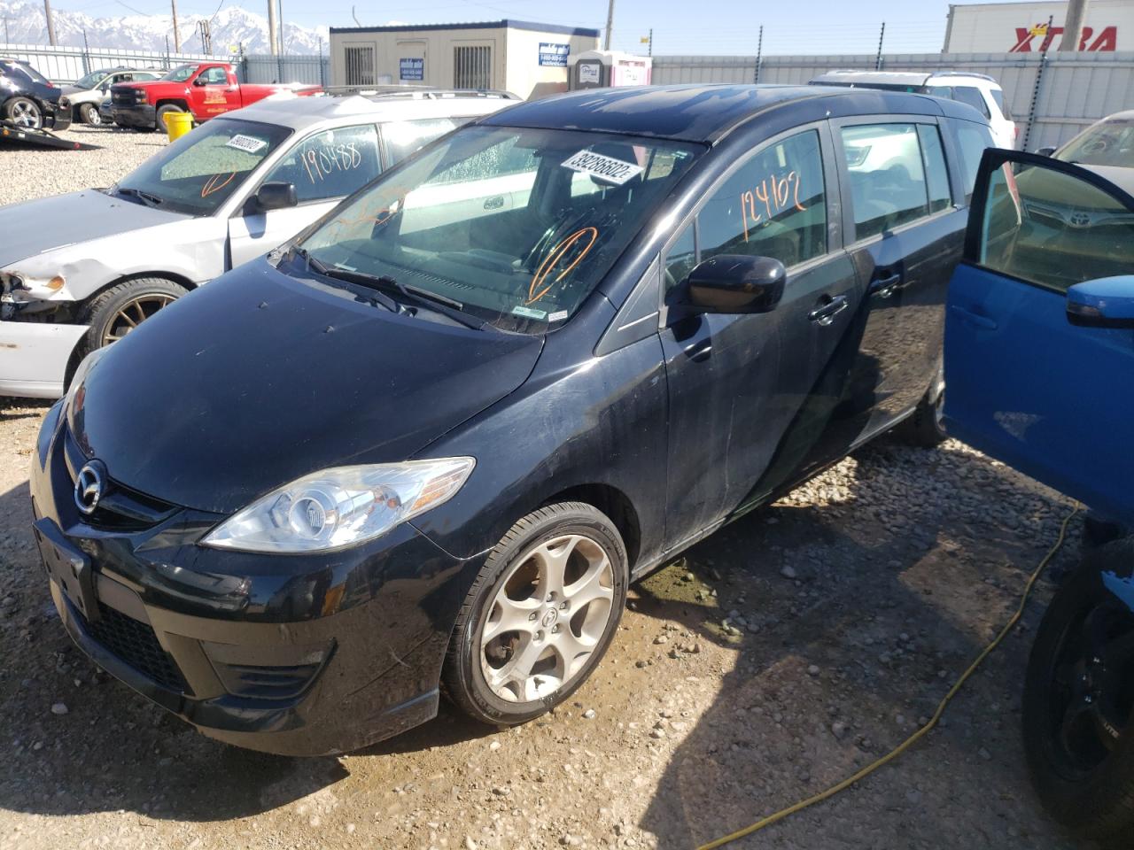 Photo 2 from auction – 2010 MAZDA 5 with VIN JM1CR2W32A0376135