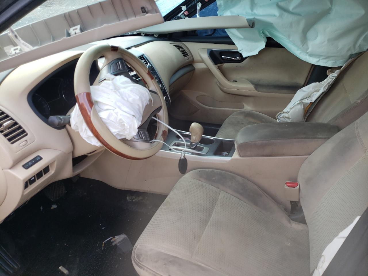 Photo 5 from auction – 2015 NISSAN ALTIMA 2.5 with VIN 1N4AL3AP0FC211723