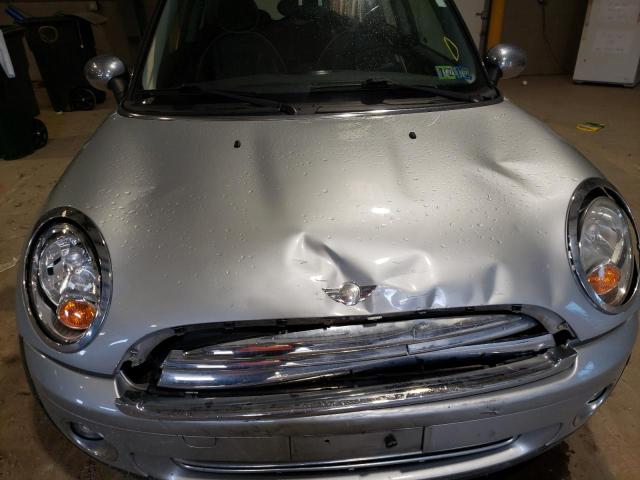 Photo 9 from auction – 2009 MINI COOPER with VIN WMWMF33589TW70123