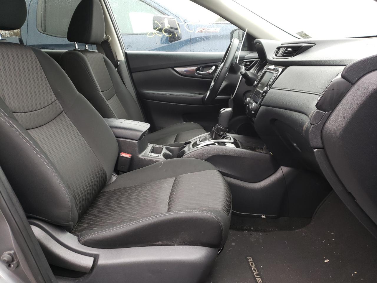 Photo 5 from auction – 2018 NISSAN ROGUE S with VIN KNMAT2MV2JP532050