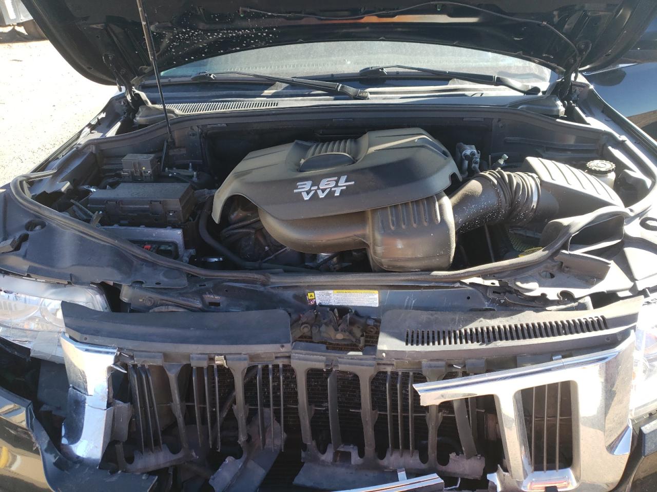 Photo 7 from auction – 2012 JEEP GRAND CHER with VIN 1C4RJFAG7CC325380
