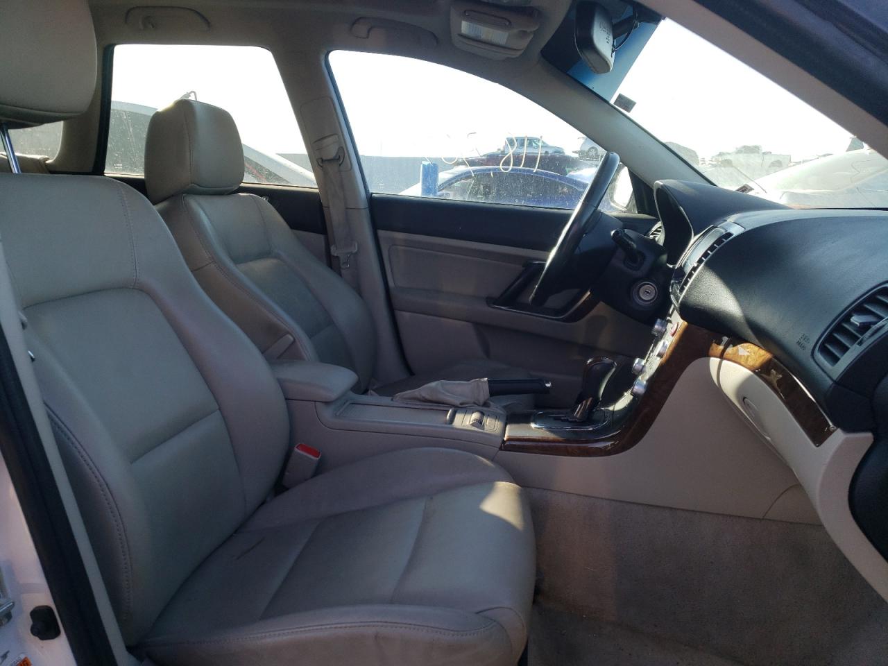 Photo 5 from auction – 2008 SUBARU OUTBACK 2. with VIN 4S4BP62C187328203