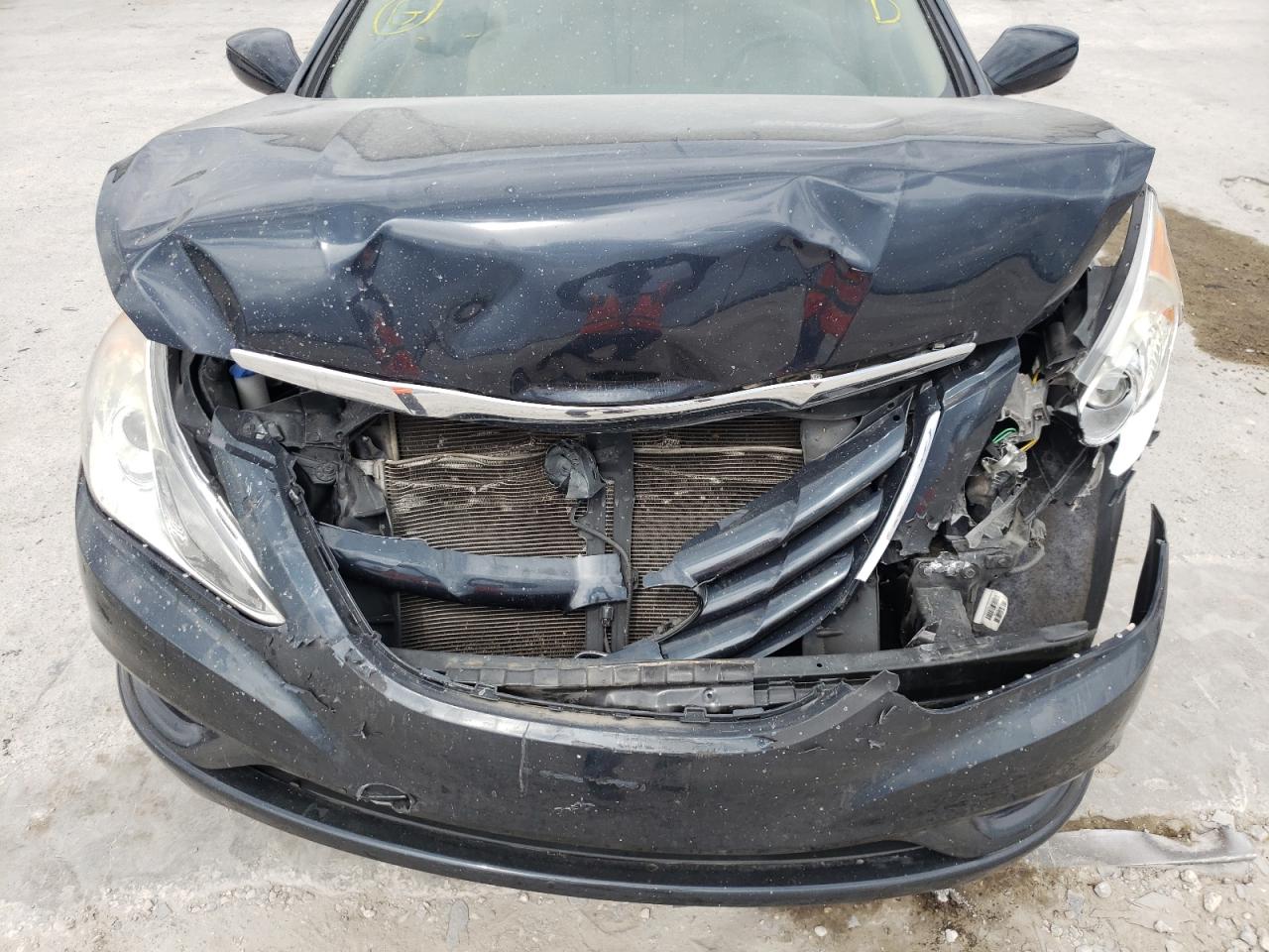 Photo 7 from auction – 2011 HYUNDAI SONATA GLS with VIN 5NPEB4AC6BH184642