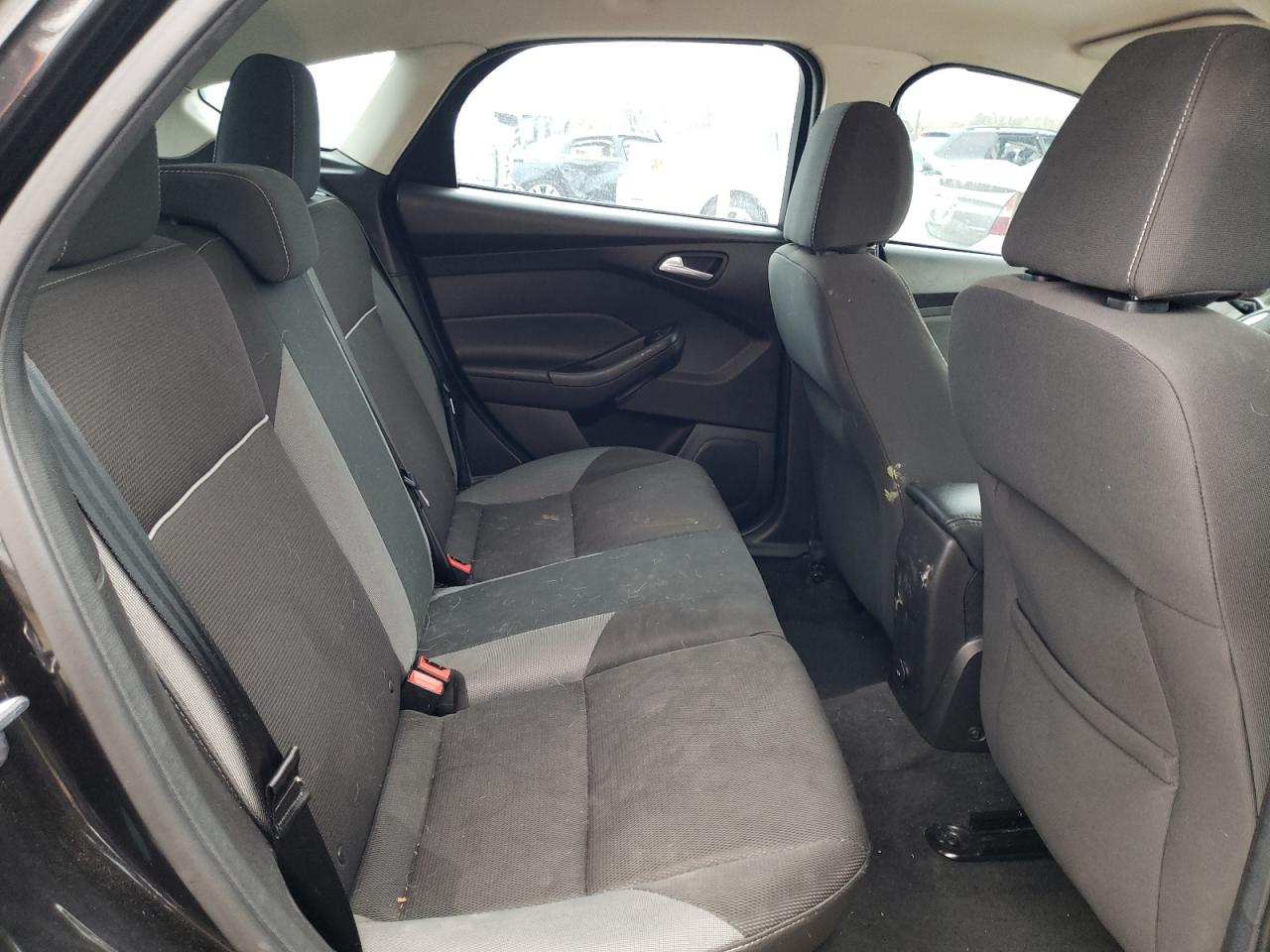 Photo 6 from auction – 2012 FORD FOCUS SE with VIN 1FAHP3K29CL429113