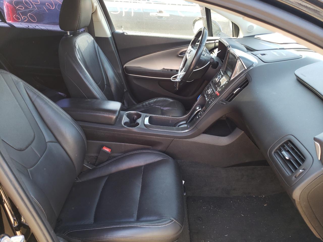 Photo 5 from auction – 2012 CHEVROLET VOLT with VIN 1G1RD6E49CU100212