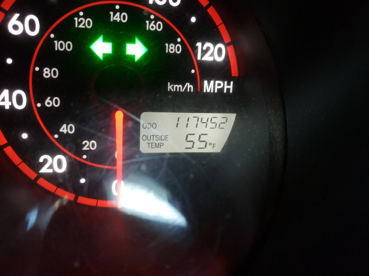 Photo 8 from auction – 2007 PONTIAC VIBE with VIN 5Y2SL65847Z417984