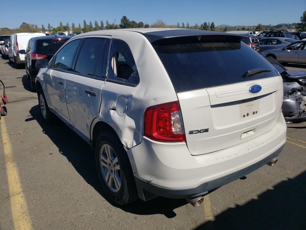 Photo 3 from auction – 2011 FORD EDGE SE with VIN 2FMDK3GC5BBB00332