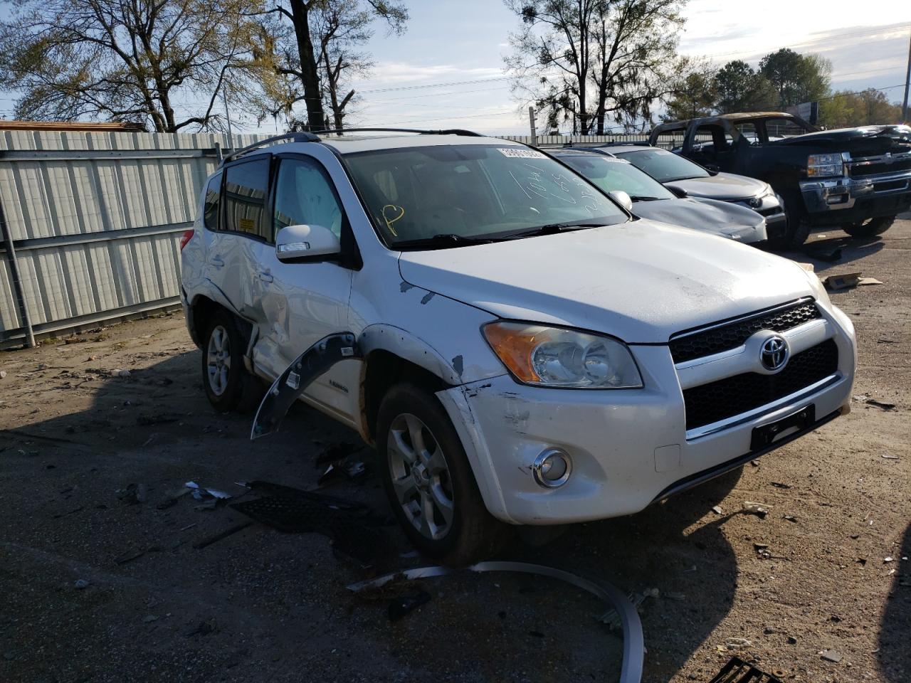 Photo 1 from auction – 2011 TOYOTA RAV4 LIMIT with VIN 2T3YF4DVXBW083031