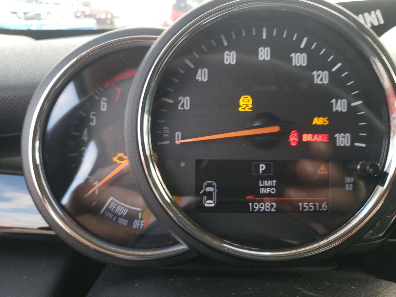 Photo 8 from auction – 2021 MINI COOPER with VIN WMWXR3C03M2N07984