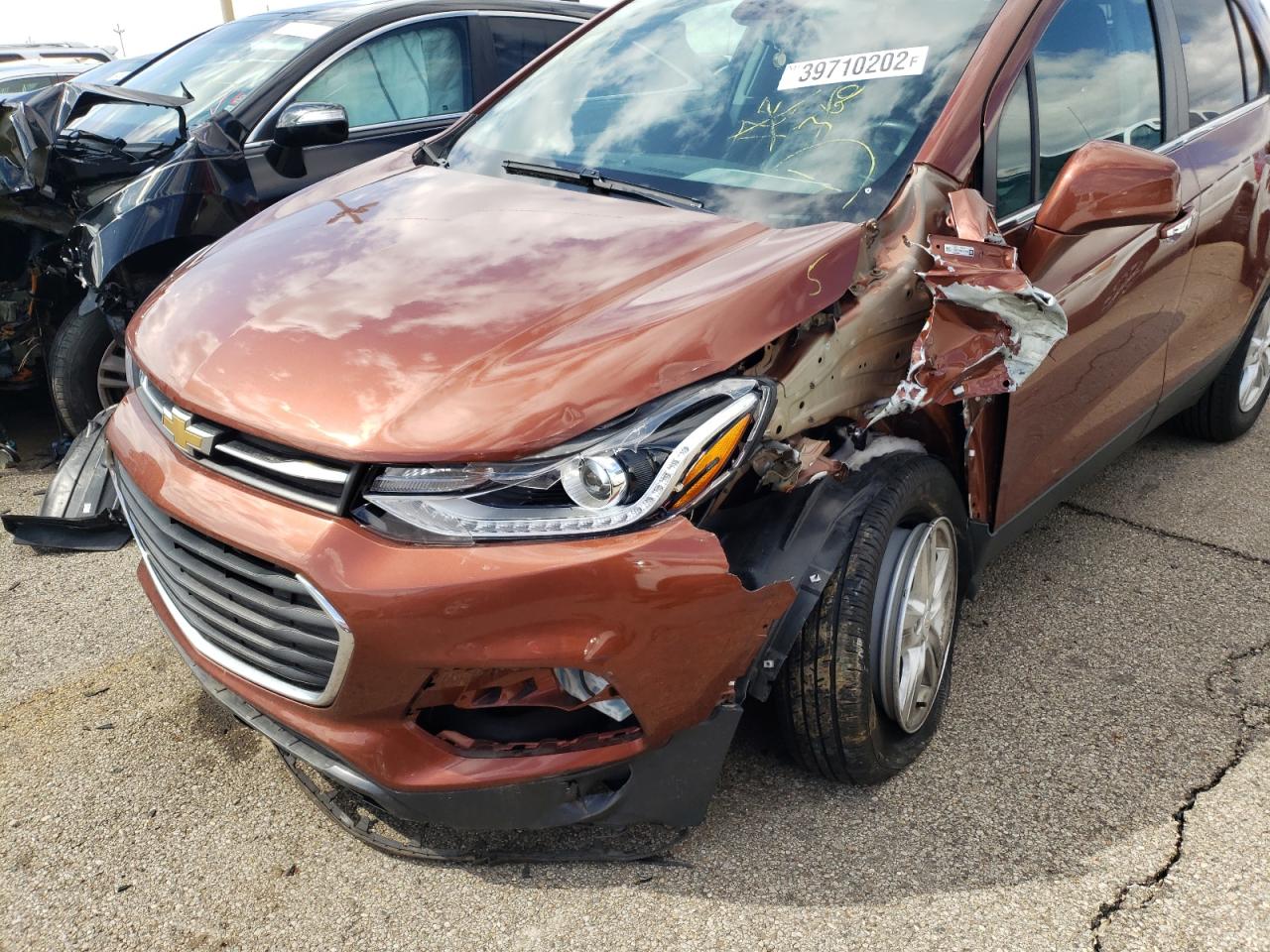 Photo 9 from auction – 2019 CHEVROLET TRAX 1LT with VIN 3GNCJLSB8KL236967