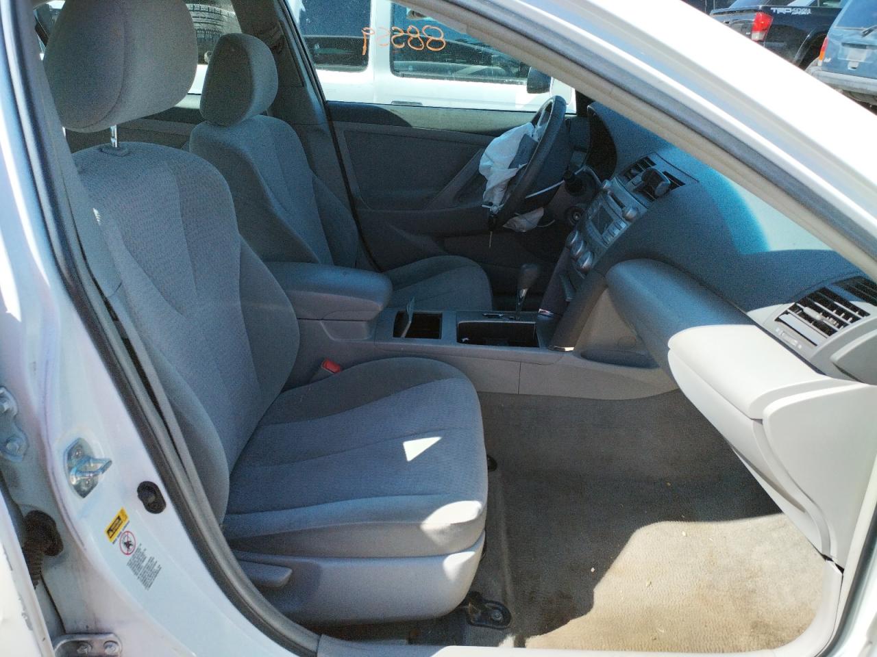 Photo 5 from auction – 2011 TOYOTA CAMRY BASE with VIN 4T4BF3EK3BR172264