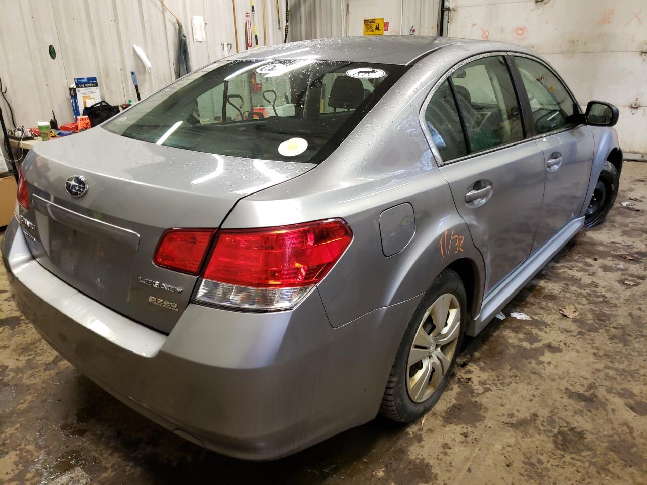 Photo 4 from auction – 2011 SUBARU LEGACY 2.5 with VIN 4S3BMBA69B3250169