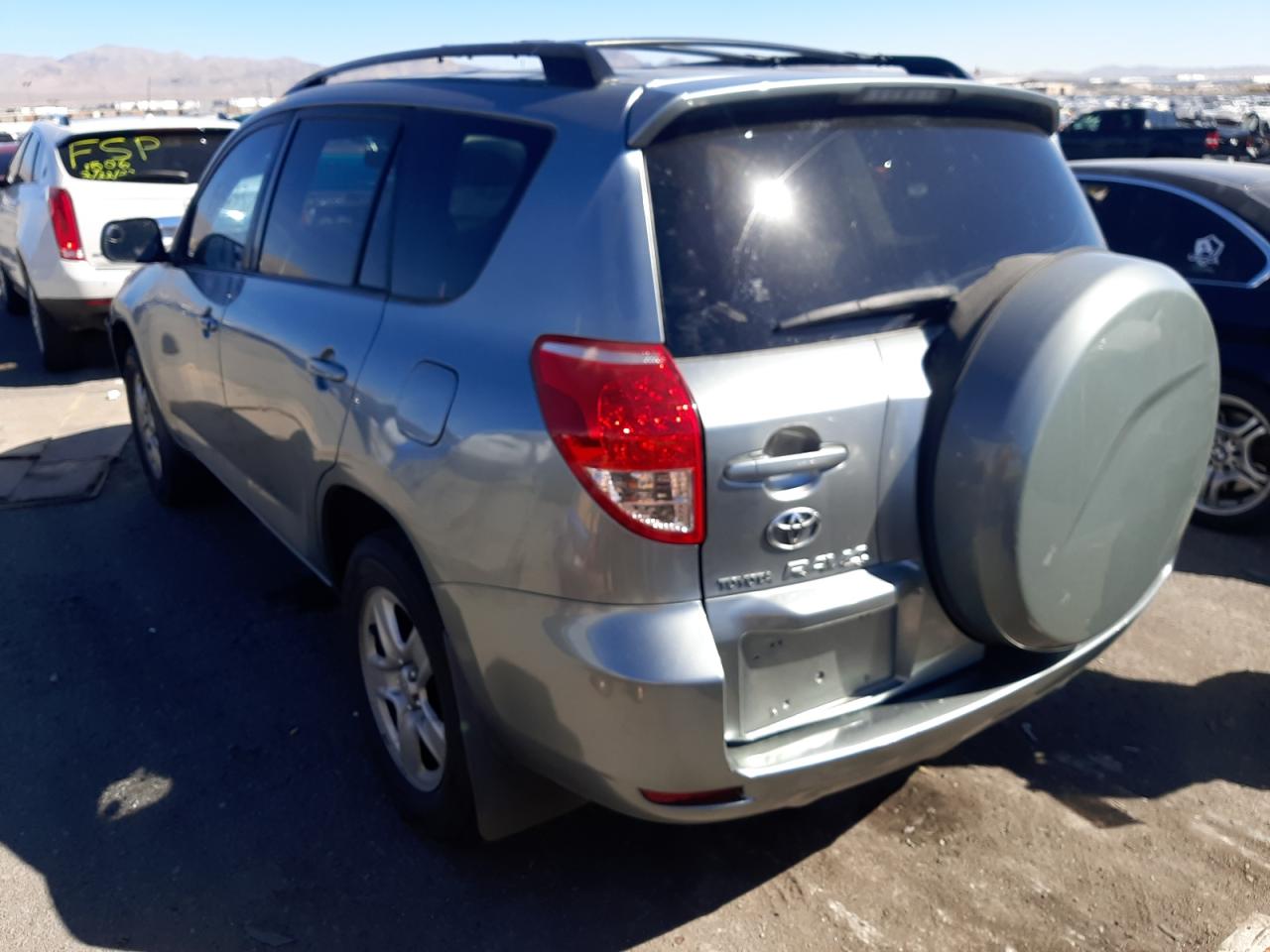 Photo 3 from auction – 2007 TOYOTA RAV4 with VIN JTMZD33VX76044549