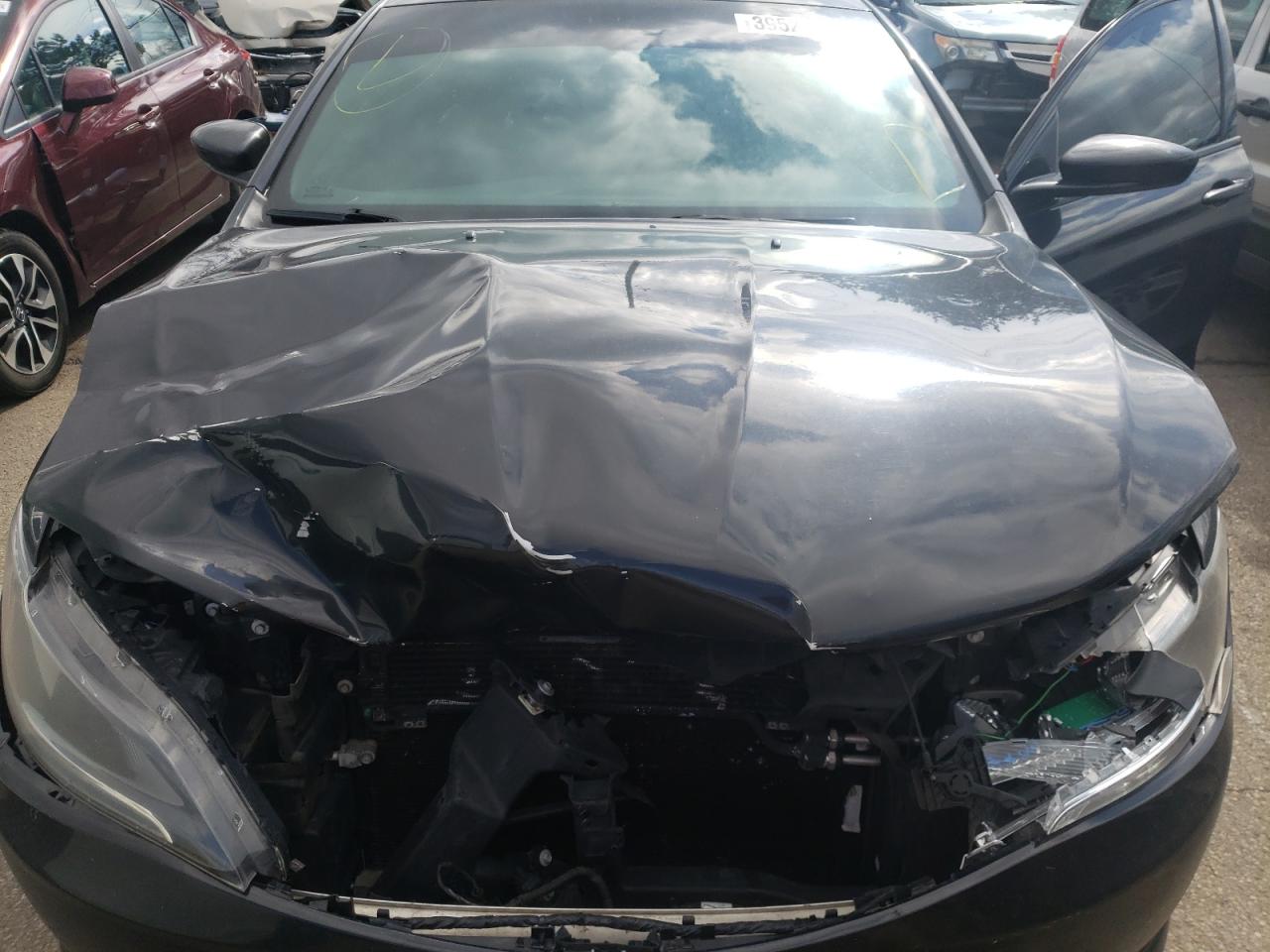 Photo 7 from auction – 2015 CHRYSLER 200 S with VIN 1C3CCCBBXFN747903