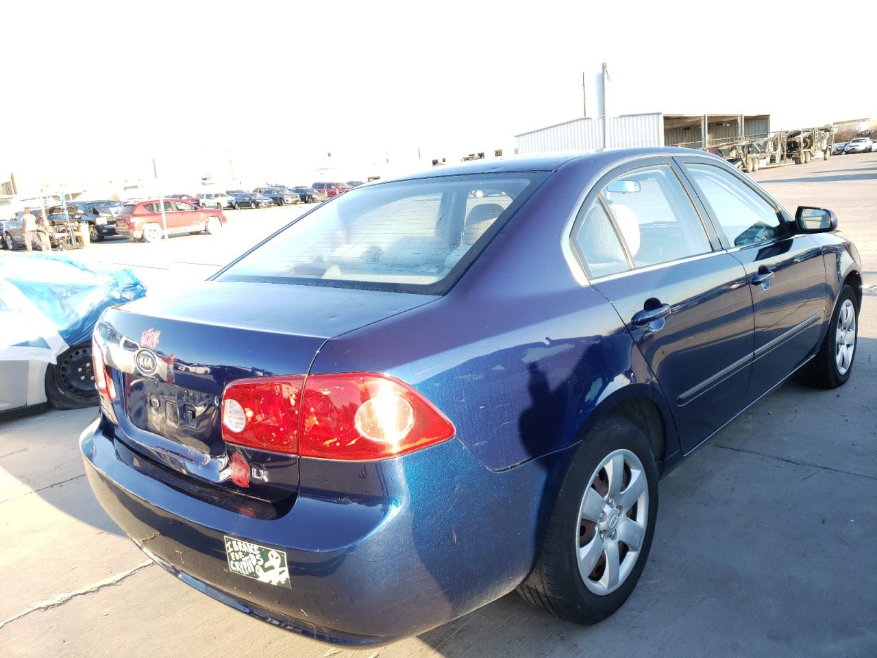 Photo 4 from auction – 2008 KIA OPTIMA LX with VIN KNAGE123285204789