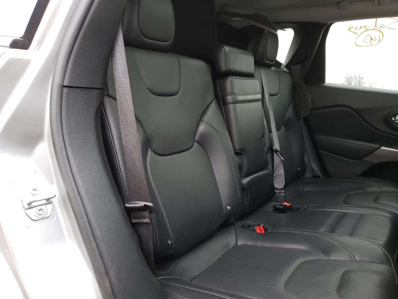 Photo 6 from auction – 2019 JEEP CHEROKEE L with VIN 1C4PJMDN8KD133688