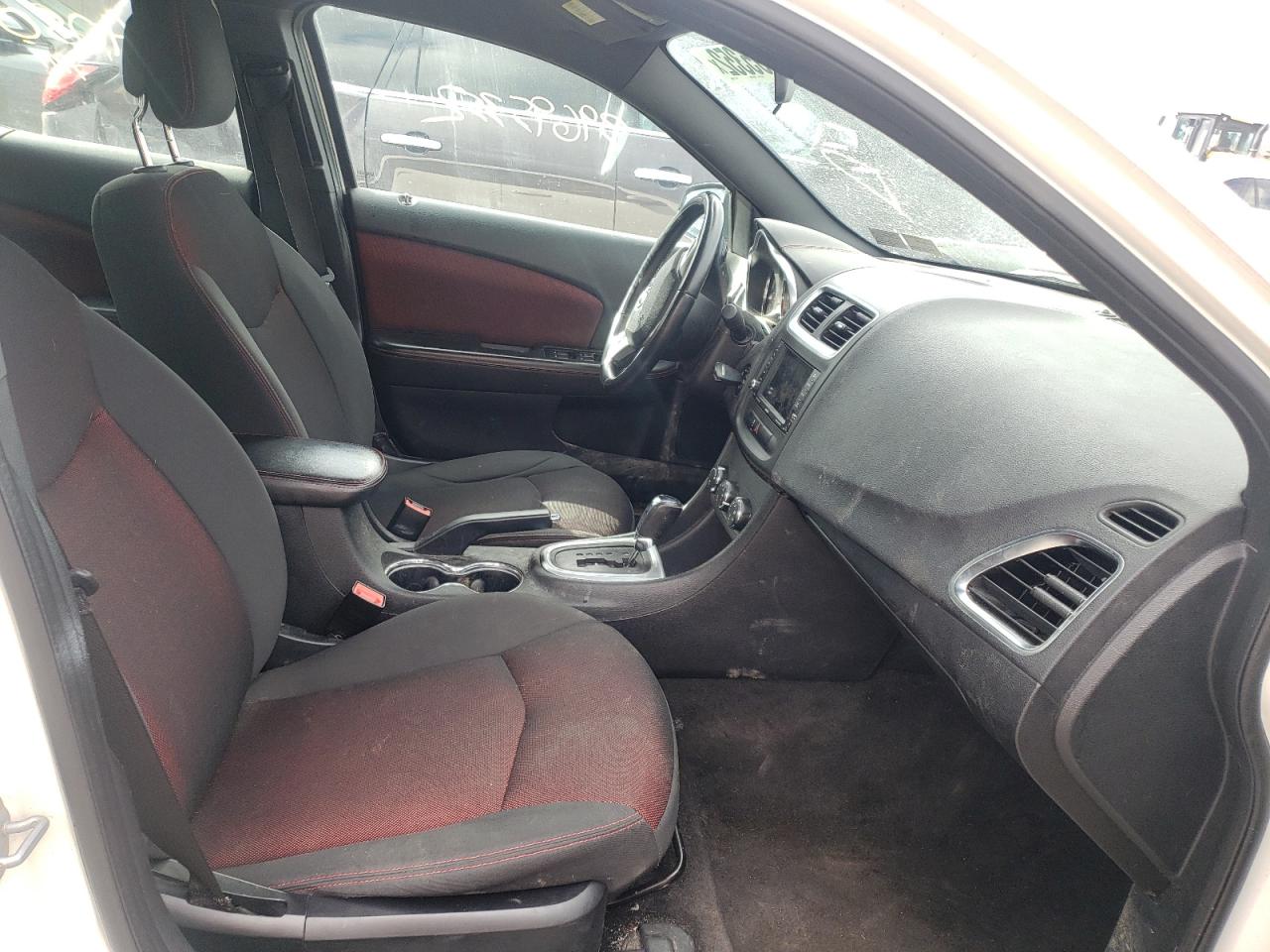 Photo 5 from auction – 2011 DODGE AVENGER MA with VIN 1B3BD1FG4BN515209
