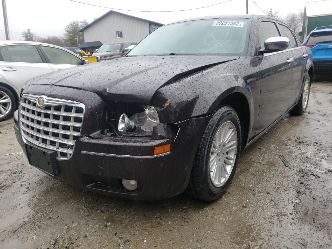 Photo 9 from auction – 2010 CHRYSLER 300 TOURIN with VIN 2C3CA4CDXAH158427