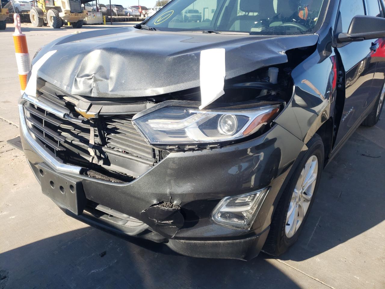 Photo 9 from auction – 2018 CHEVROLET EQUINOX LS with VIN 2GNAXHEV2J6289627
