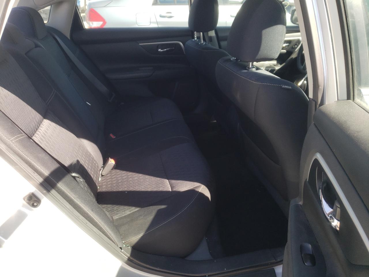 Photo 6 from auction – 2017 NISSAN ALTIMA 2.5 with VIN 1N4AL3AP5HC253761