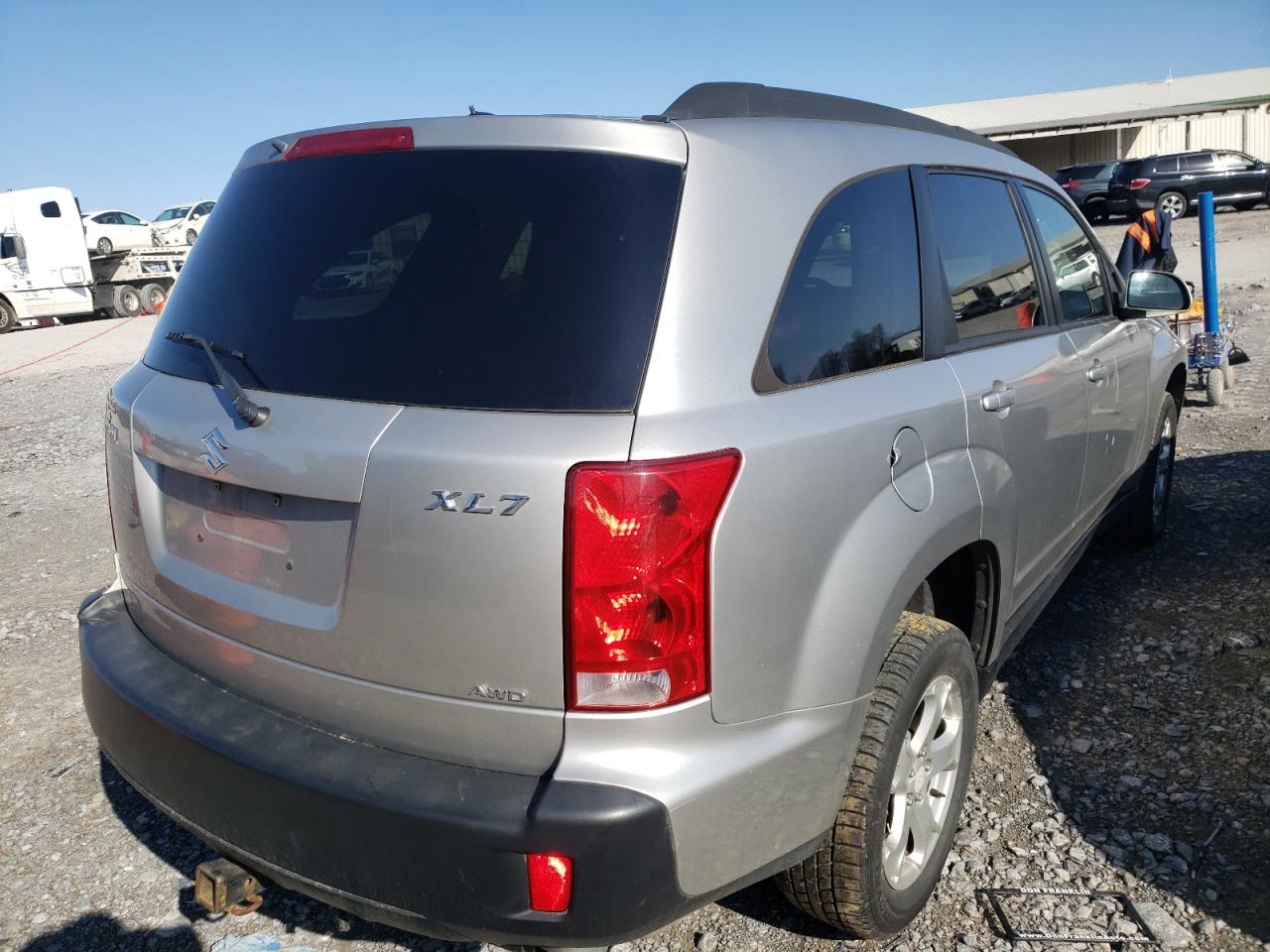 Фото 4 с аукциона – 2008 SUZUKI XL7 с VIN 2S3DA117286104767