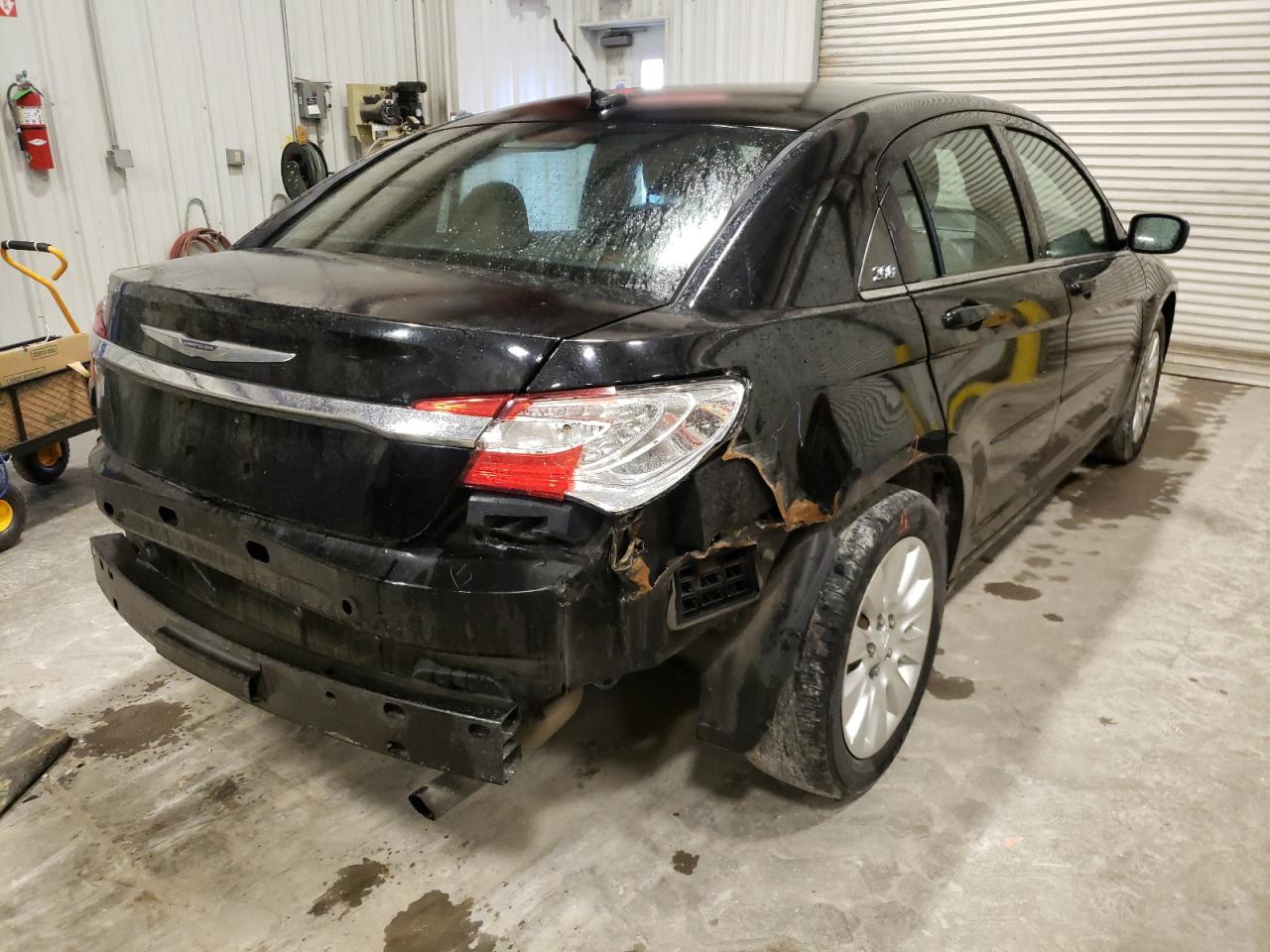Photo 4 from auction – 2011 CHRYSLER 200 LX with VIN 1C3BC4FB4BN542471