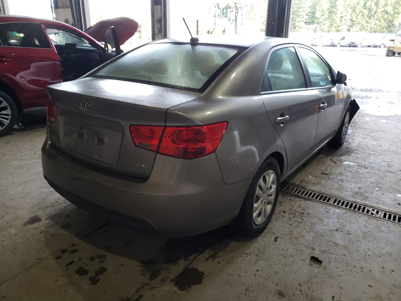 Photo 4 from auction – 2012 KIA FORTE EX with VIN KNAFU4A28C5599496