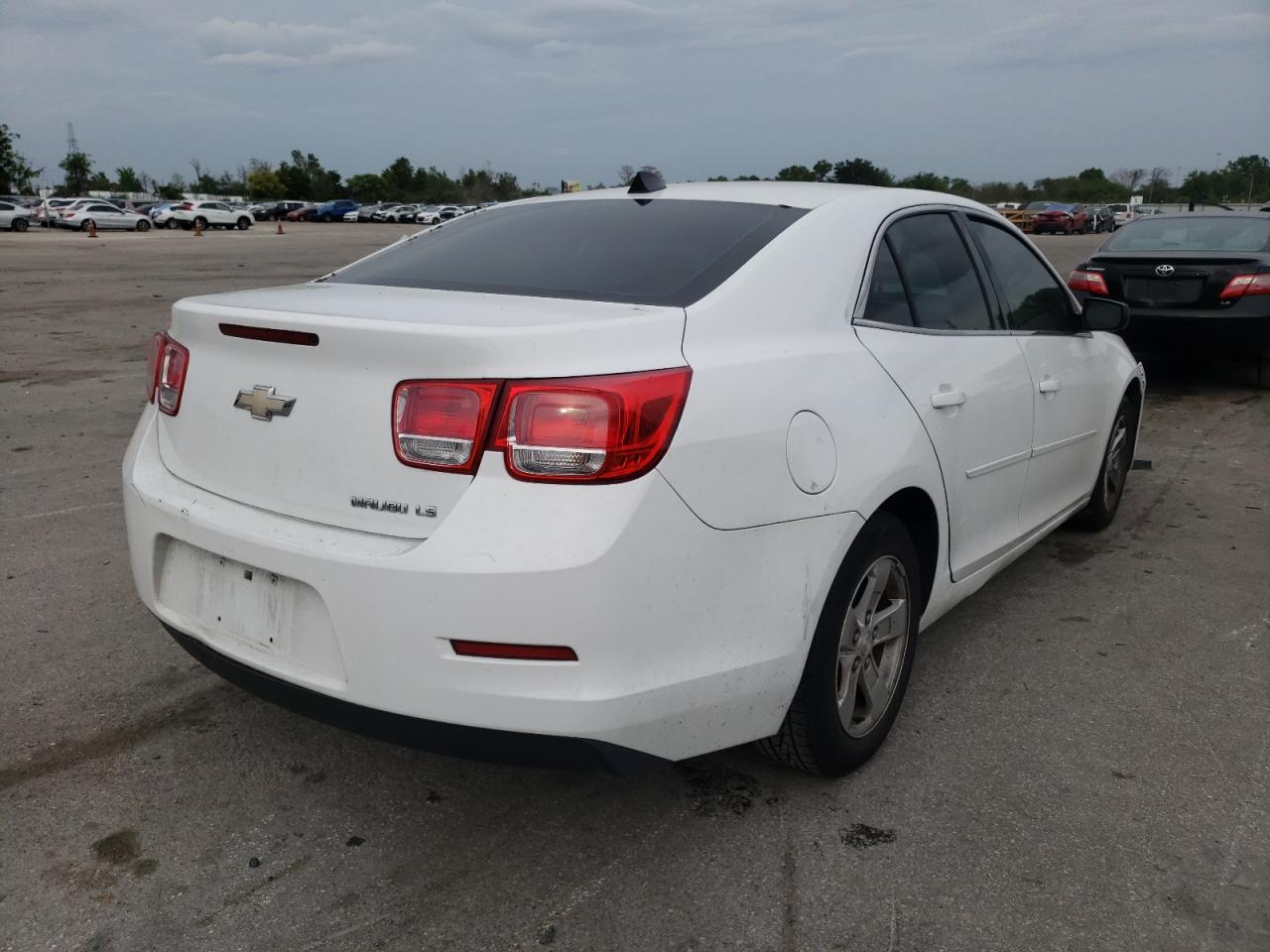 Photo 4 from auction – 2014 CHEVROLET MALIBU LS with VIN 1G11B5SL8EF151006