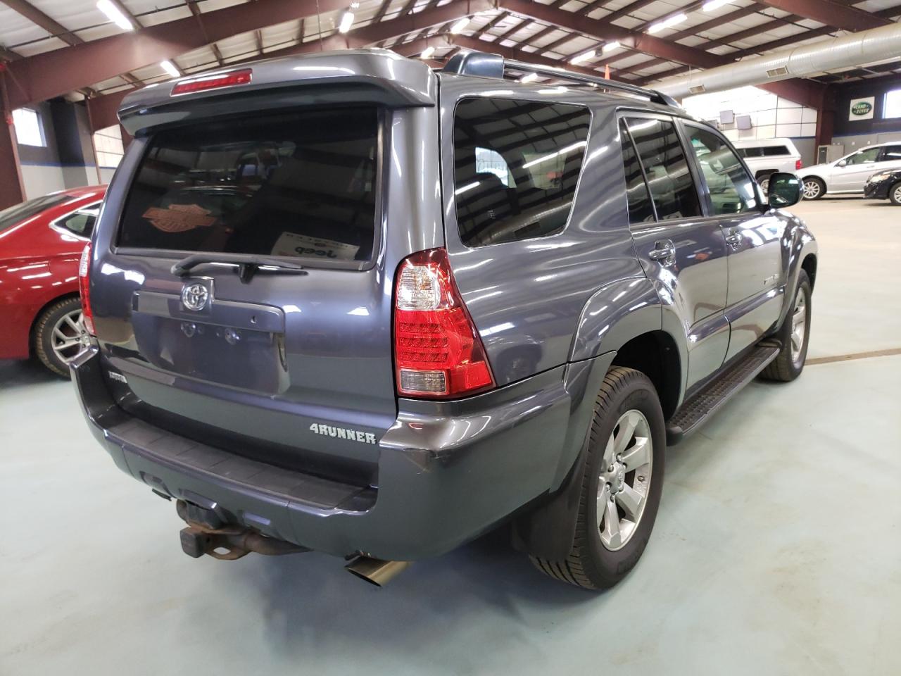 Photo 4 from auction – 2006 TOYOTA 4RUNNER LI with VIN JTEBT17R868035286