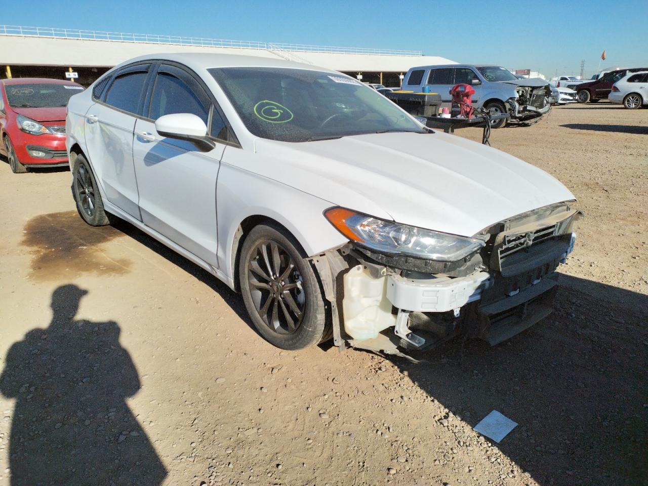 FORD FUSION SE 2020 with VIN 3FA6P0HD9LR113727 - Photo from auction