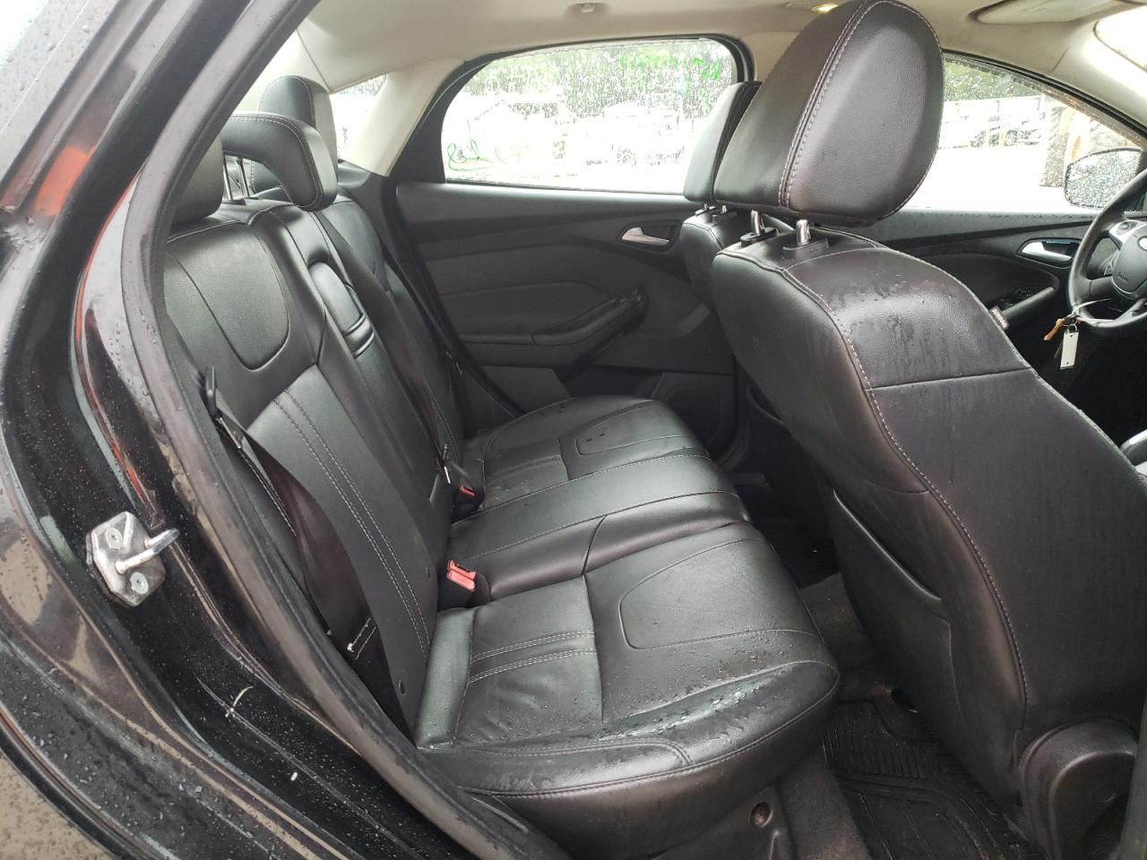 Photo 6 from auction – 2013 FORD FOCUS SE with VIN 1FADP3F21DL232317