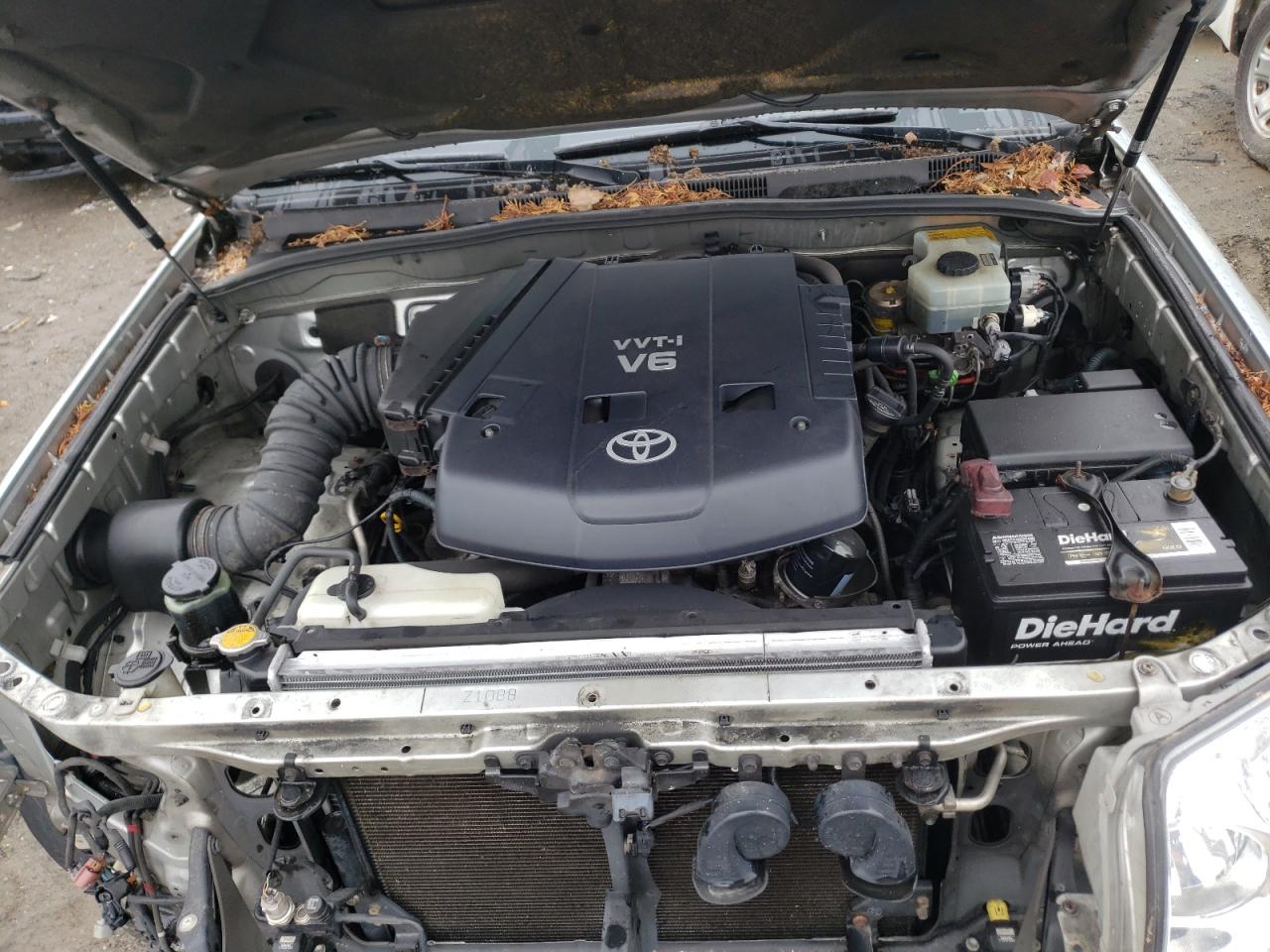 Photo 7 from auction – 2003 TOYOTA 4RUNNER SR with VIN JTEBU14R730020192