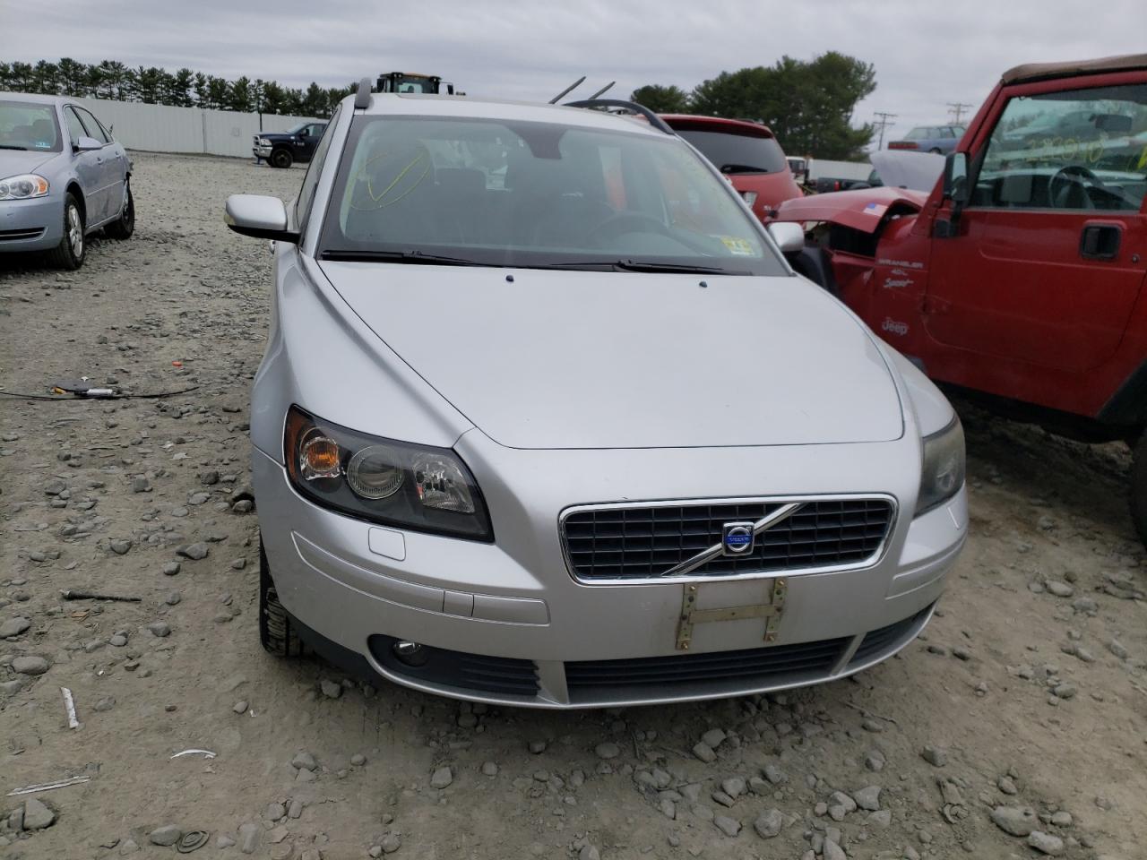 Photo 10 from auction – 2005 VOLVO V50 2.4I with VIN YV1MW382852100201